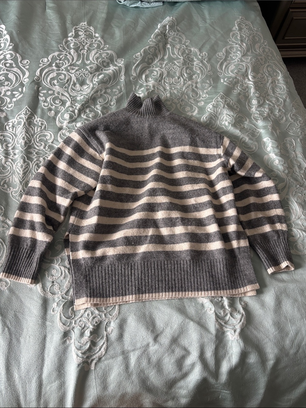 H&M Striped Turtleneck Sweater in Gray and Cream